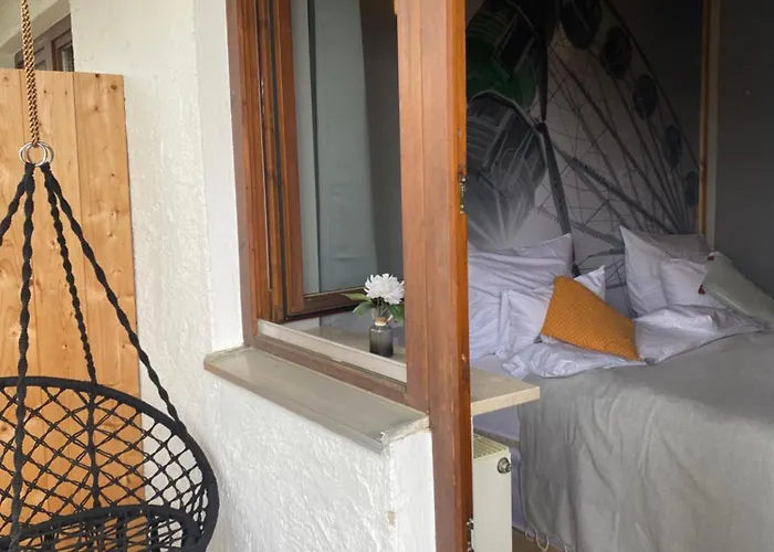 Bed & Breakfast Berghupferl-alm Mit Wellnessoase Im Garten Flintsbach